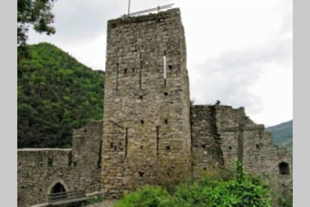 Alloggio Per Vacanze A Isolabona Bagian luar foto
